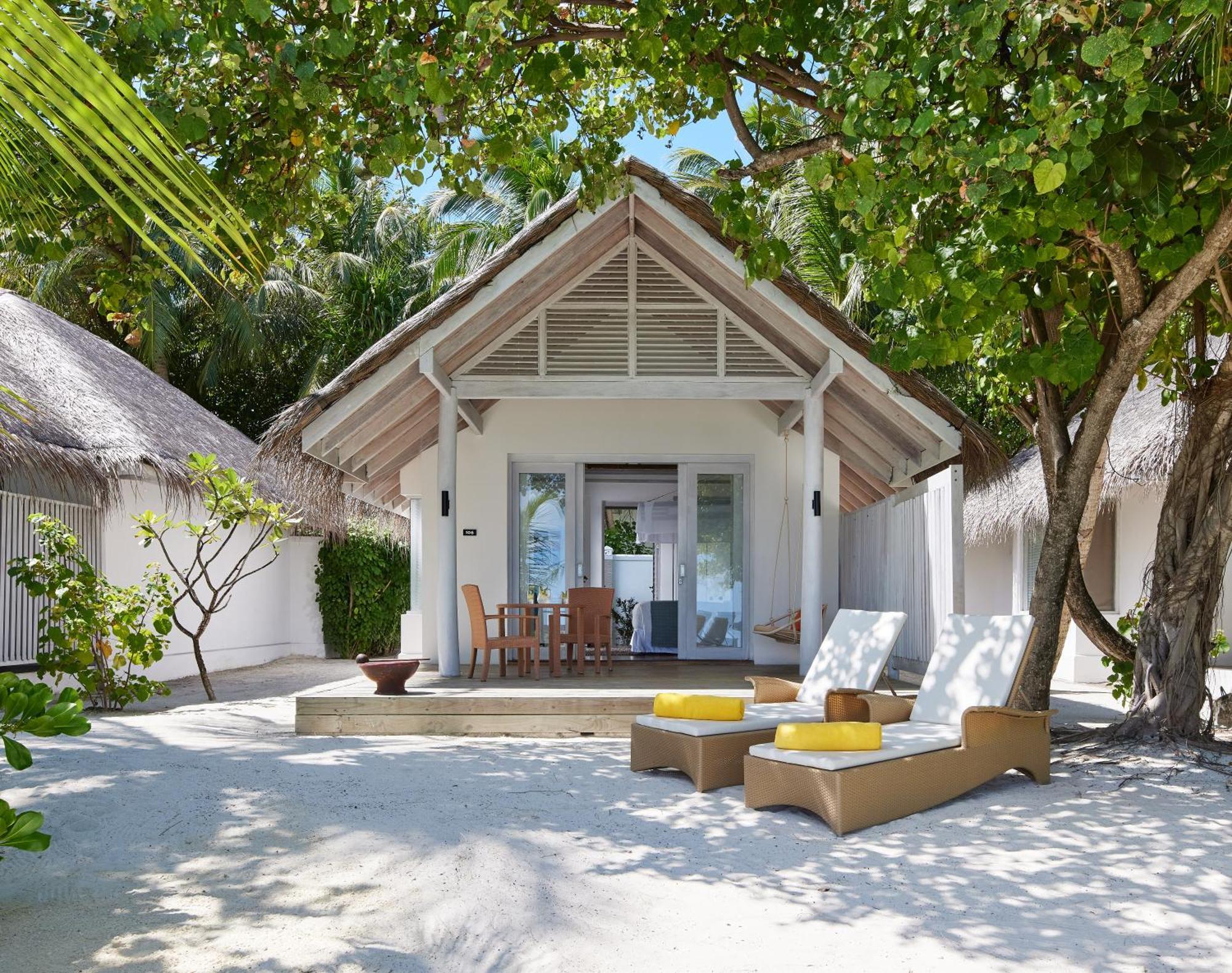 Nh Maldives Kuda Rah Resort - Stays Of 5 Nights Or More, 40 Percent Off Shared Roundtrip Transport Дангети Экстерьер фото