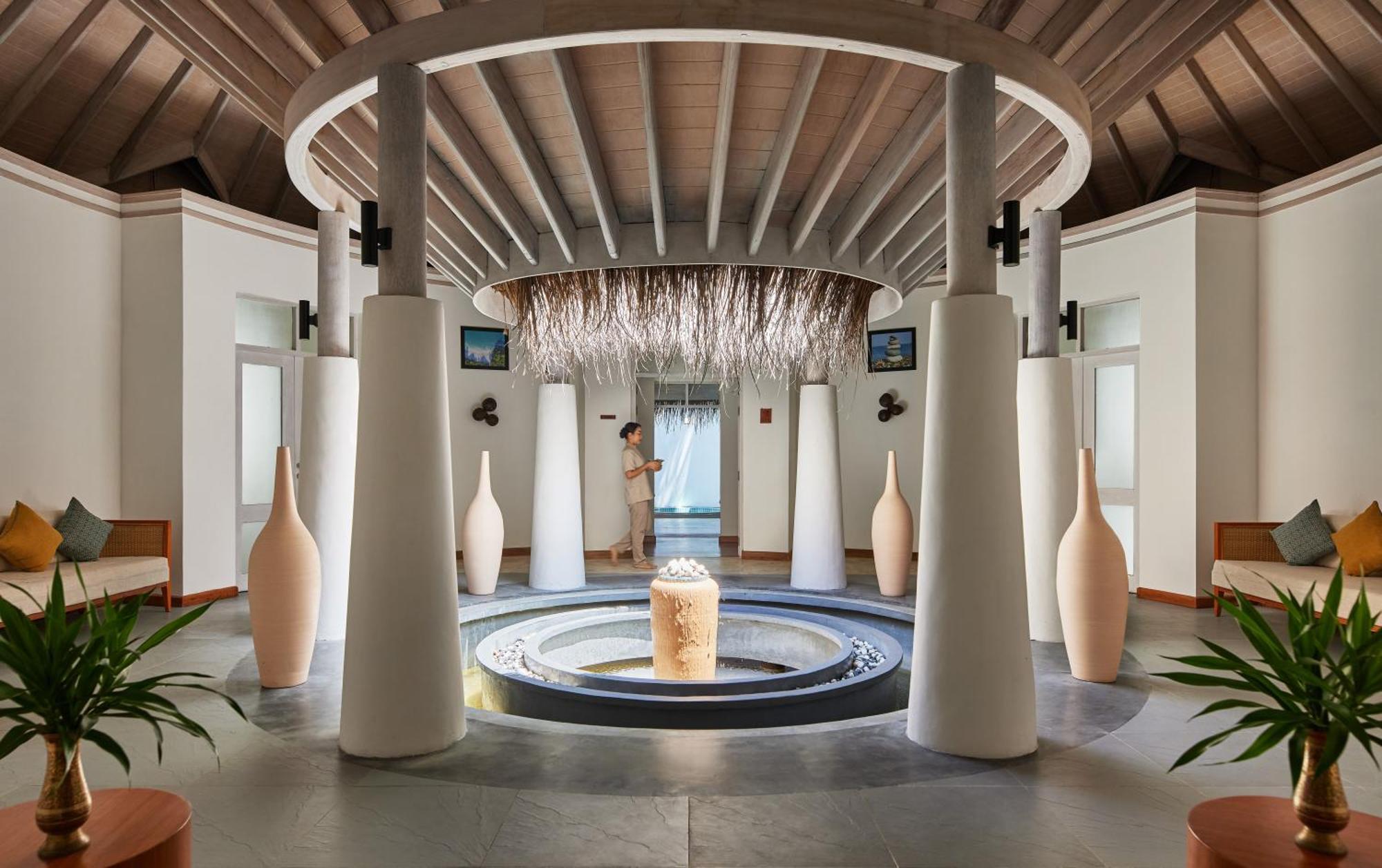 Nh Maldives Kuda Rah Resort - Stays Of 5 Nights Or More, 40 Percent Off Shared Roundtrip Transport Дангети Экстерьер фото