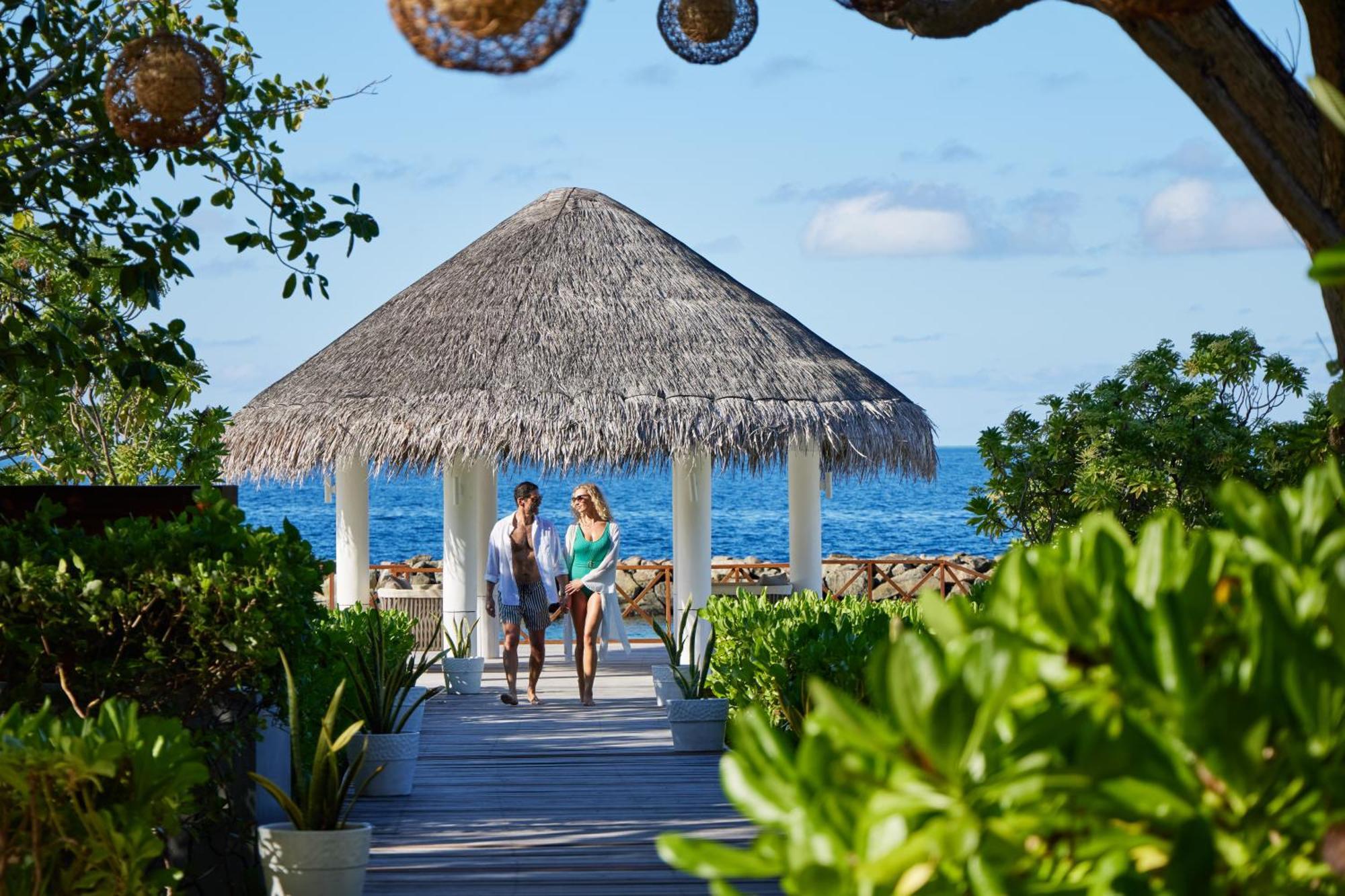 Nh Maldives Kuda Rah Resort - Stays Of 5 Nights Or More, 40 Percent Off Shared Roundtrip Transport Дангети Экстерьер фото