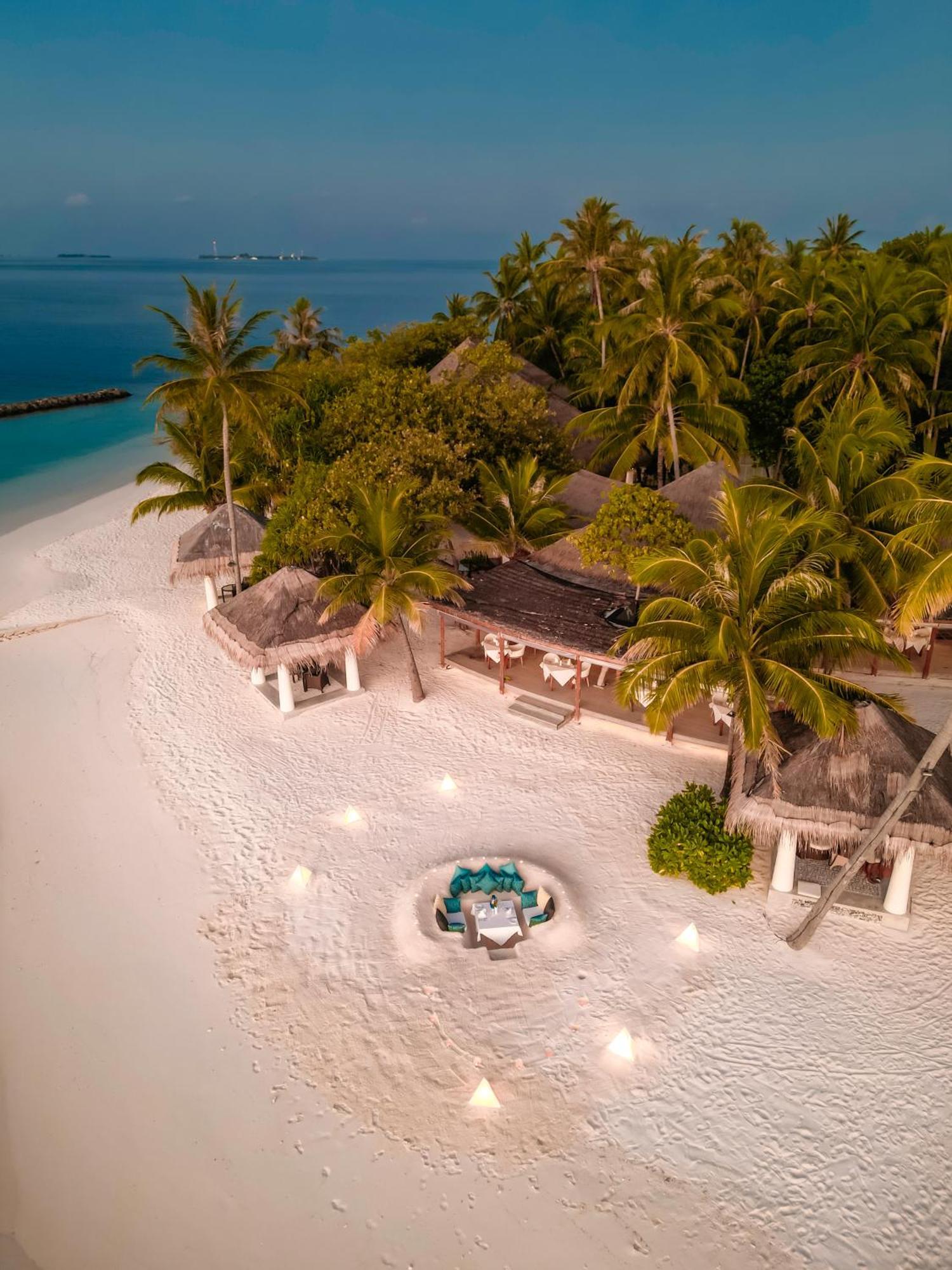 Nh Maldives Kuda Rah Resort - Stays Of 5 Nights Or More, 40 Percent Off Shared Roundtrip Transport Дангети Экстерьер фото